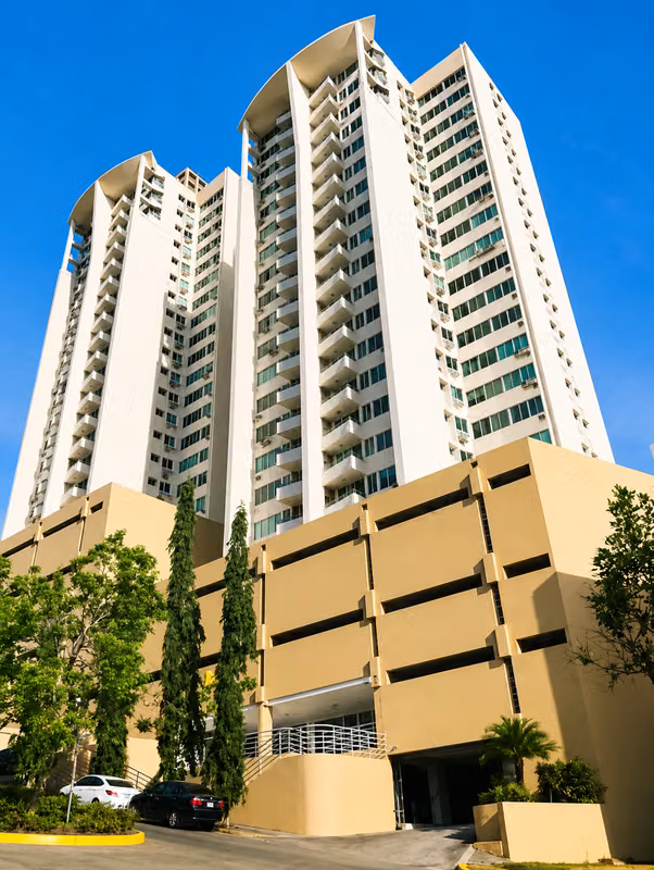Alquiler de Apartamento en PH Majestic Gardens, Edison Park, 80m2 - foto 1