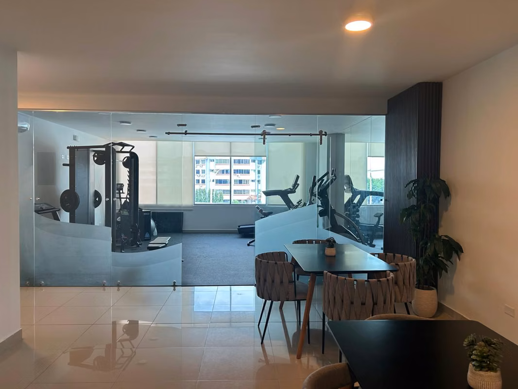 ALQUILER APARTAMENTO AMOBLADO CERCANO  A COSTA DEL ESTE - foto 1