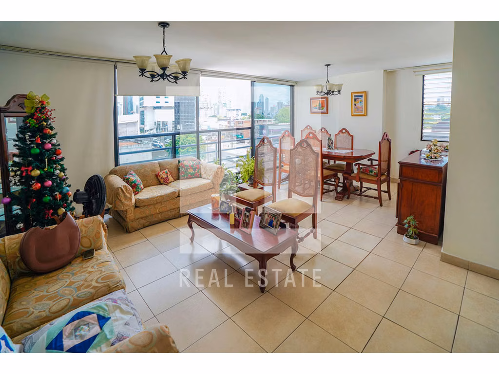Se Vende Apartamento en PH Los Tulipanes, San Francisco - foto 1