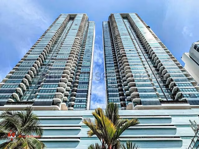Se Vende Apartamento en Avenida Balboa - foto 1