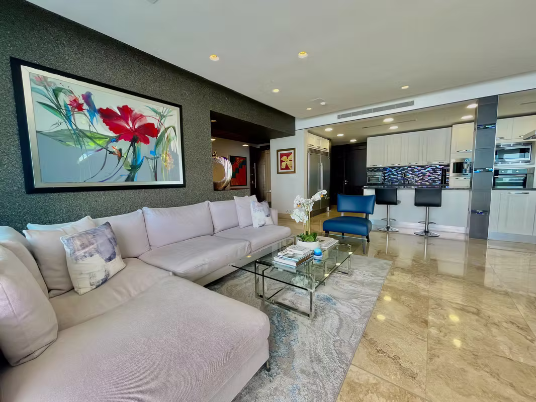 Se Vende en Q Tower, Punta Pacifica - foto 1