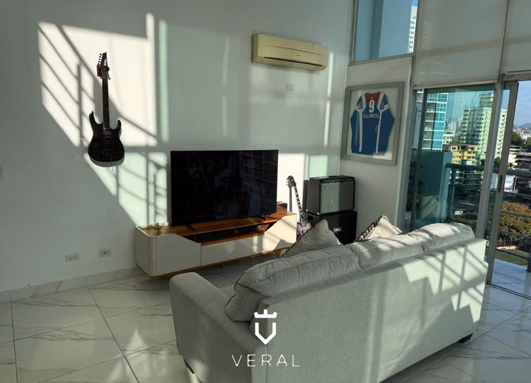 Venta de apartamento en PH Mediterráneo Loft, Vía Argentina (MFV) - foto 1