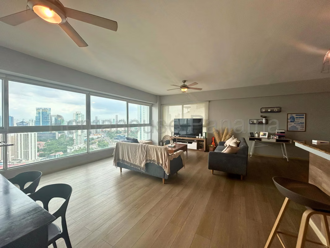 Apartamento en Venta en Bellavista. - foto 1