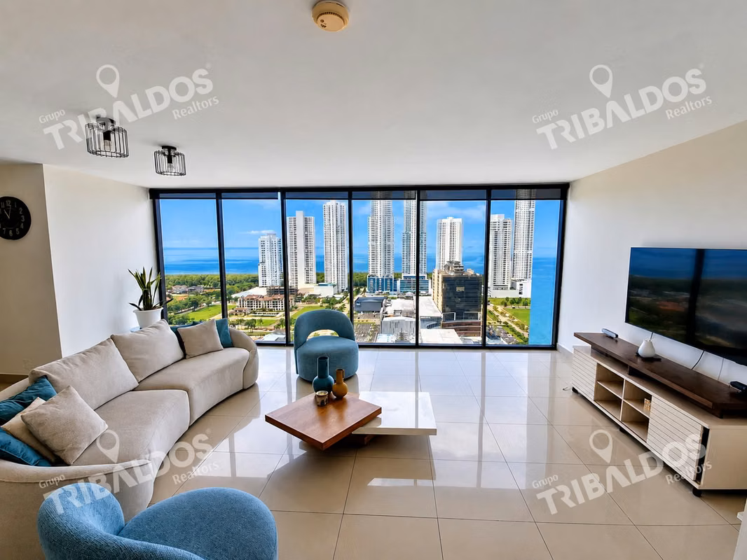 Se vende apartamento en PH Latitud, Costa del Este - foto 1