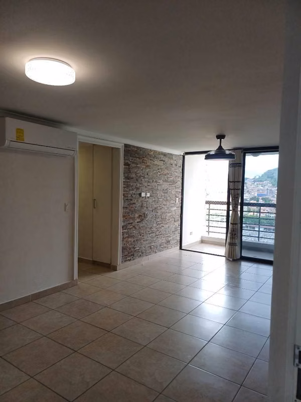 ALQUILO APARTAMENTO CONDADO COUNTRY CLUB DE 3 REC - foto 1