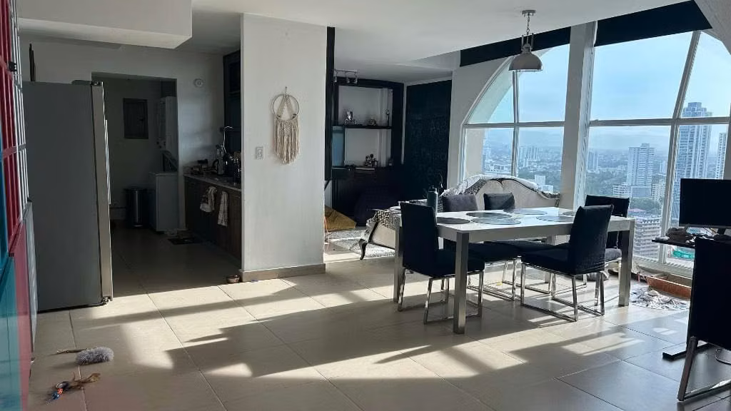 C454J SE ALQUILA AMPLIO APARTAMENTO AMOBLADO EN SAN FRANCISCO - foto 1