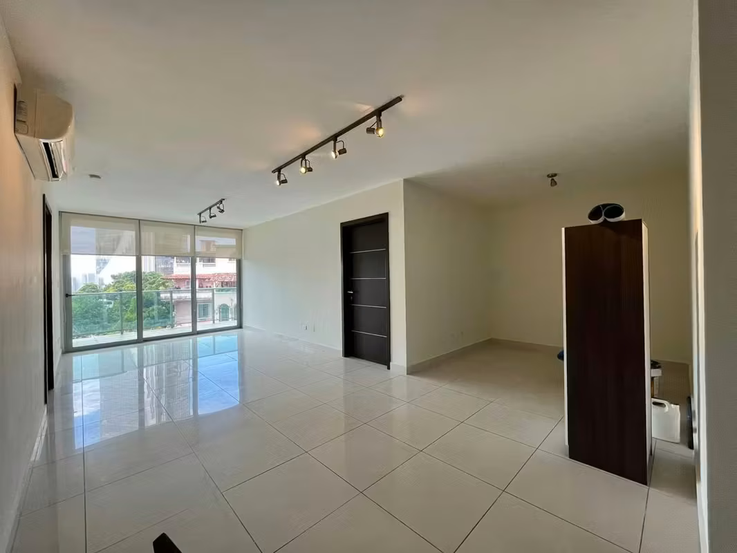 Venta de Apartamento en Avenida Balboa, PH Allure at the Park - foto 1