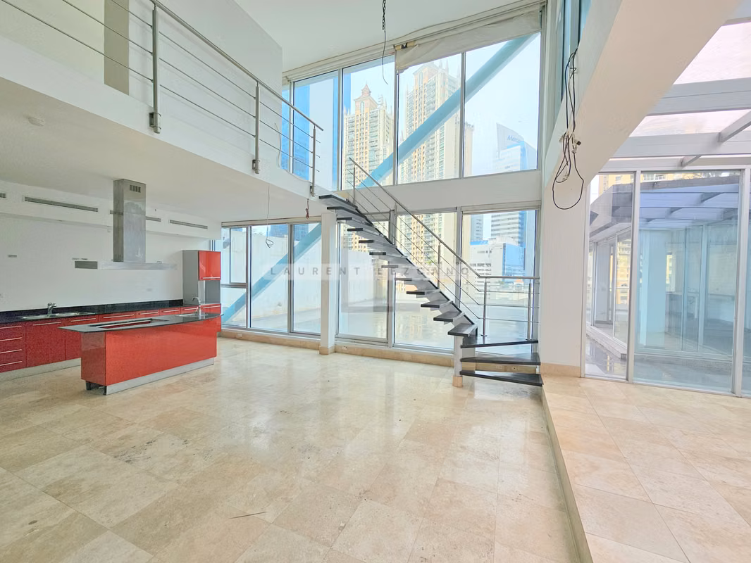 Vendo Apartamento con Terraza en Loft 41 Punta Pacífica. Haga una oferta - foto 1
