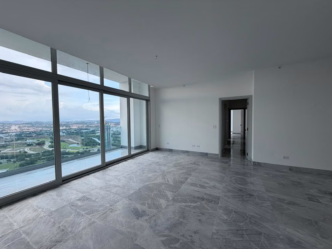VENDO PENTHOUSE EN SANTA MARIA PARA ESTRENAR 251M2 - foto 1
