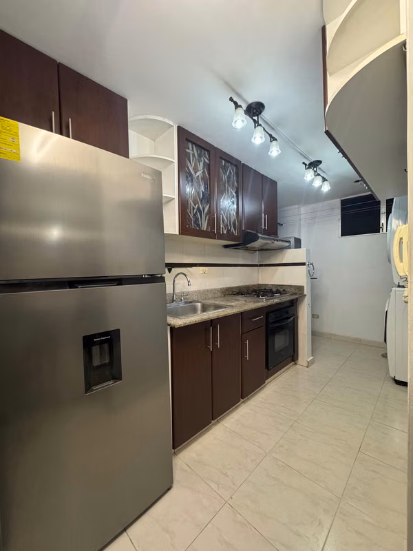 Apartamento ideal en McGregor Heights, Altos de Panamá! - photo 1