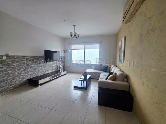 Apartamento en Alquiler en Avenida Balboa 27AECC1737 - photo 1