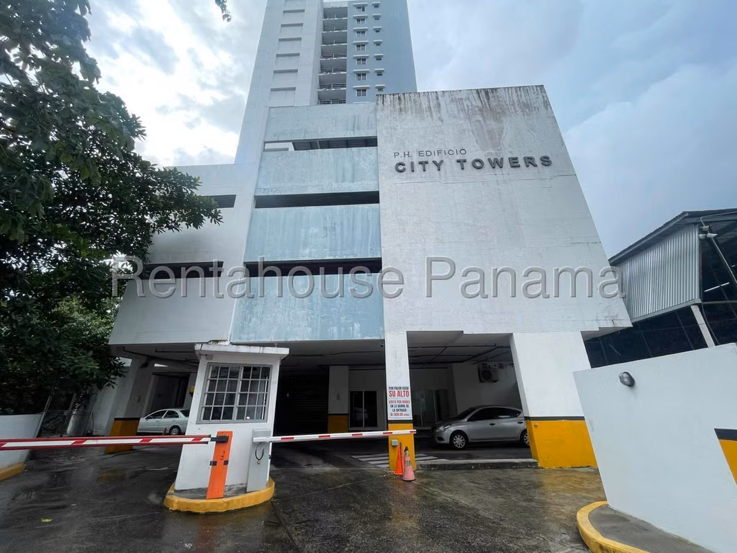 Apartamento en Alquiler en Vía España. PH CITY TOWERS. 27LDC2232 - foto 1