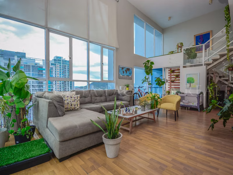 Apartamento en Venta PH Blue Park Bella Vista | 159m² | 2 Rec, 2 Baños, Amoblado, 2 Parking | $325,000 - foto 1