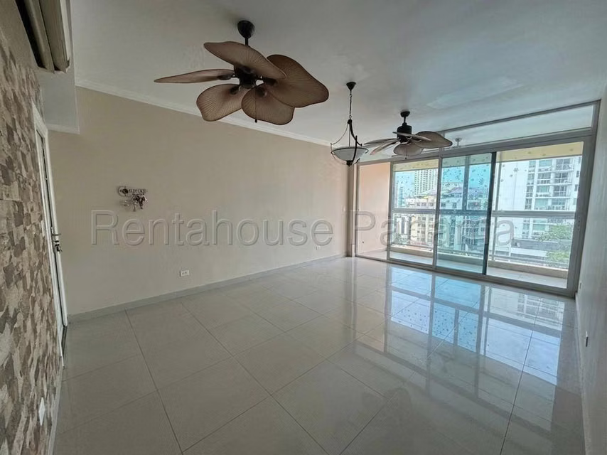 J402GRR Venta de Apartamento en El Cangrejo - photo 1