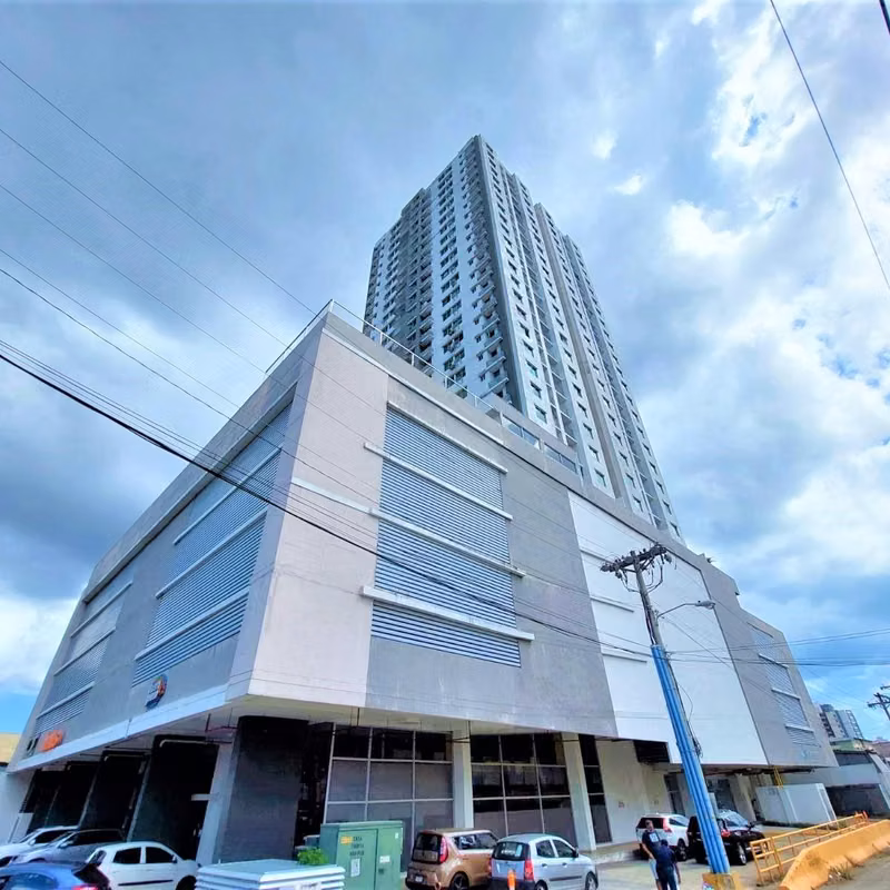 Hermoso Apartamento en Vía España! PH Riverside! Línea blanca completa! - foto 1