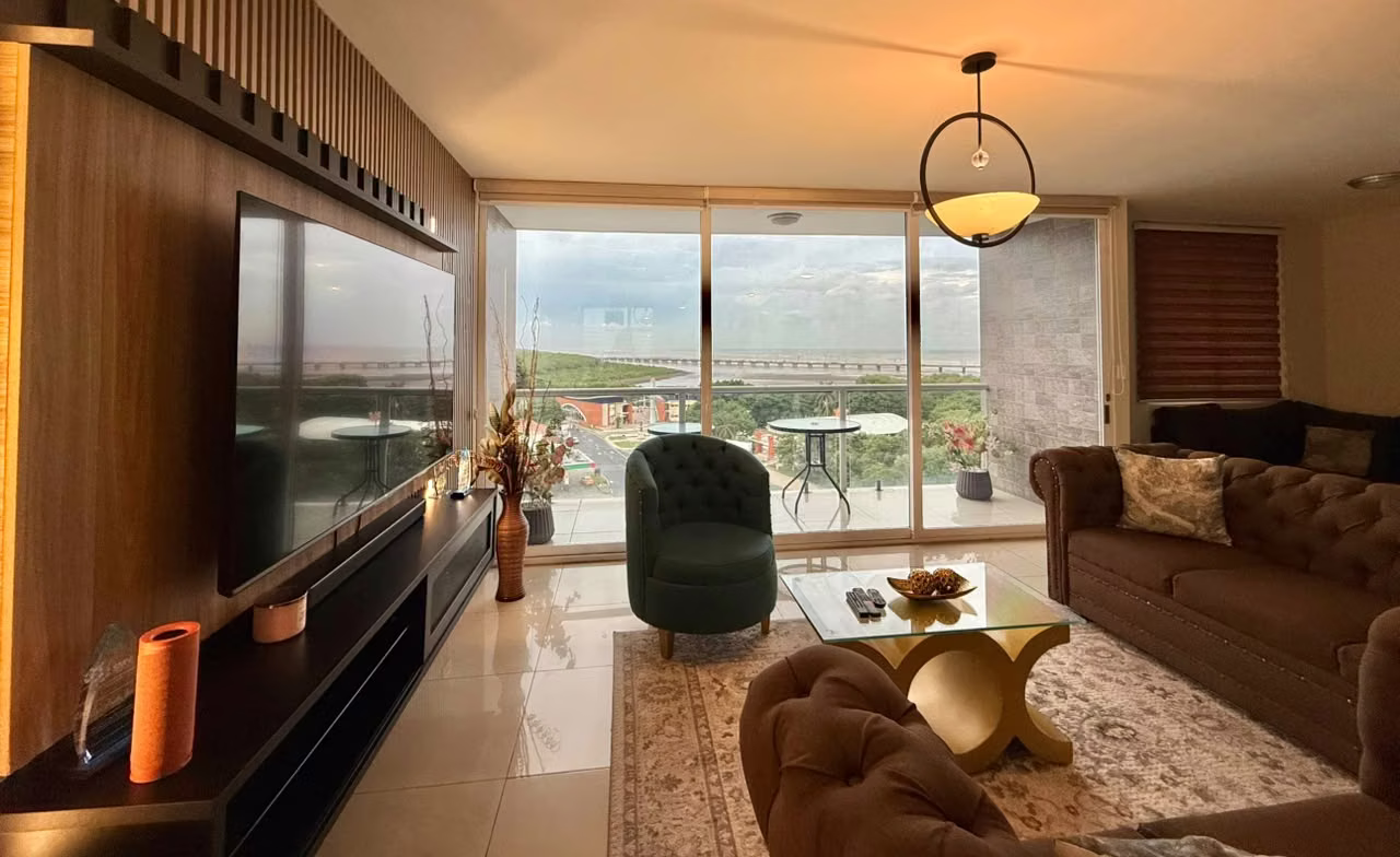 Venta de apartamento en Coco del mar - 3 recamaras-180mts - L.G. - foto 1