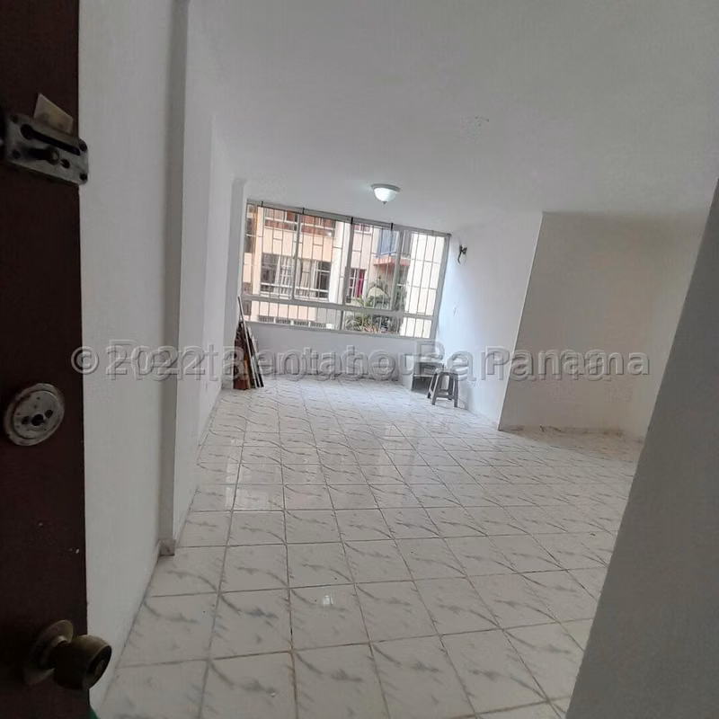 Apartamento en Alquiler en Carrasquilla RJ - foto 1