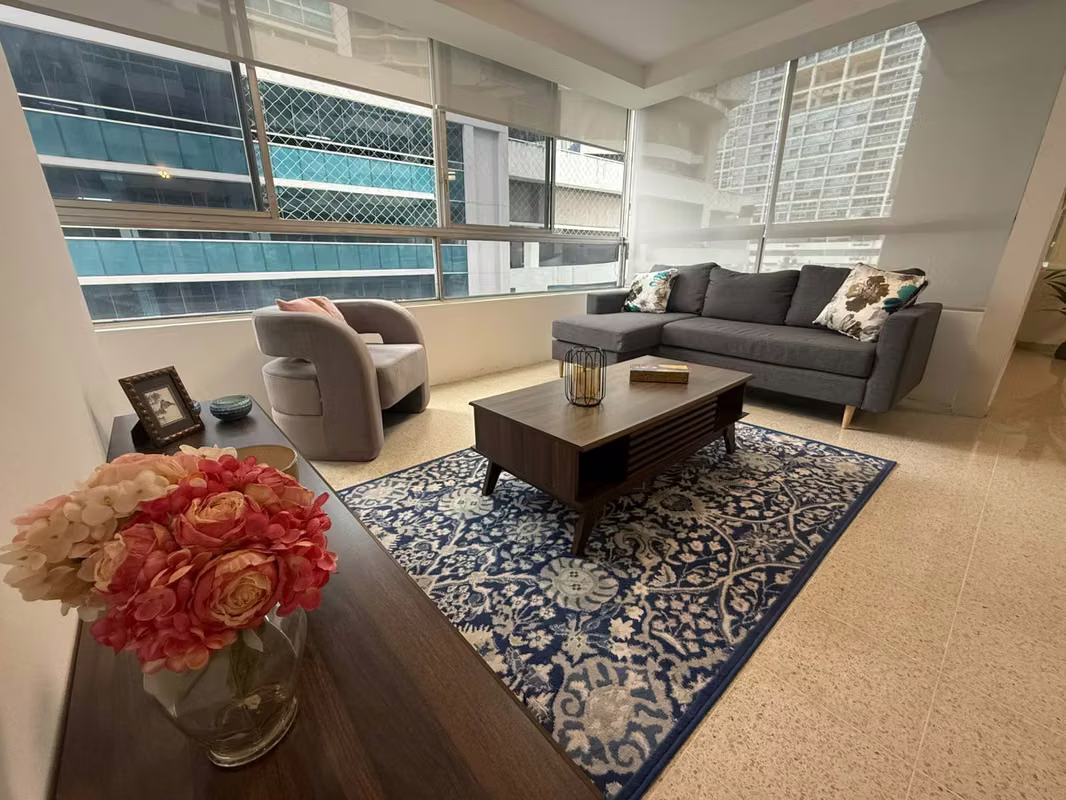 Apartamento AMOBLADO en alquiler en Marbella, Ciudad de Panamá - C.J. - photo 1