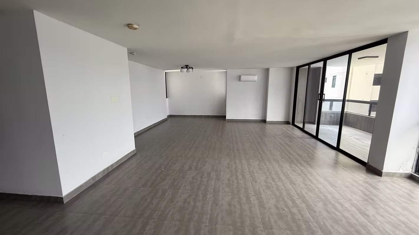 APARTAMENTO EN REMATE PH PERLAS DEL PACÍFICO – PAITILLA - JS - photo 1