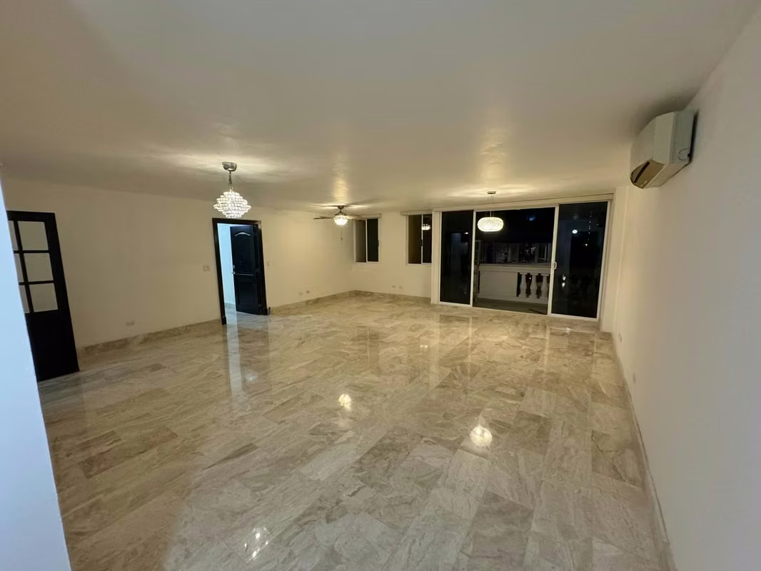 Venta de apartamento en el PH Sophia - Obarrio - C.J. - foto 1