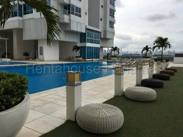 Venta Apartamento 2 Recamaras Amoblado y Equipado | 107 m2 | Top Towers, Costa del Este - ALYC 25-6699 - foto 1