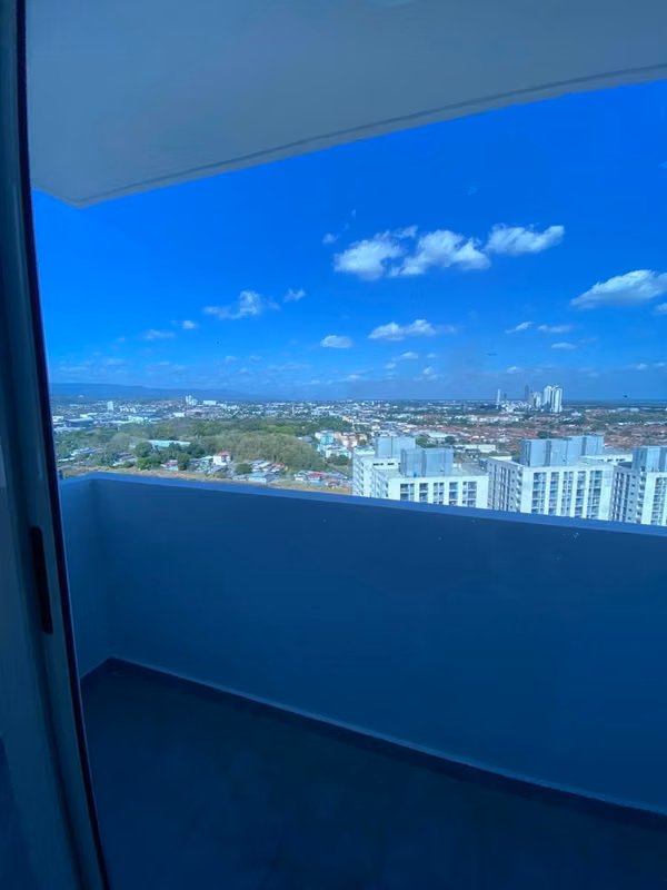 Alquilo apartamento semi amoblado en Vía Cincuentenario - foto 1
