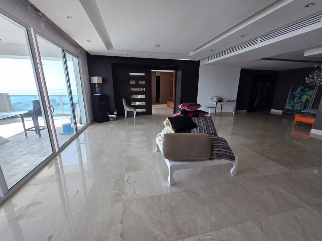 ALQUILER DE LUJO – PH VENETIAN/FOR RENT – PH VENETIAN - foto 1