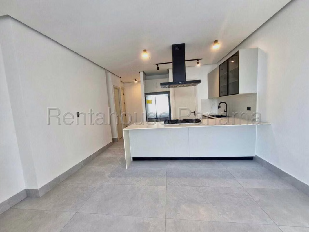 Alquiler de Apartamento en Paitilla - foto 1