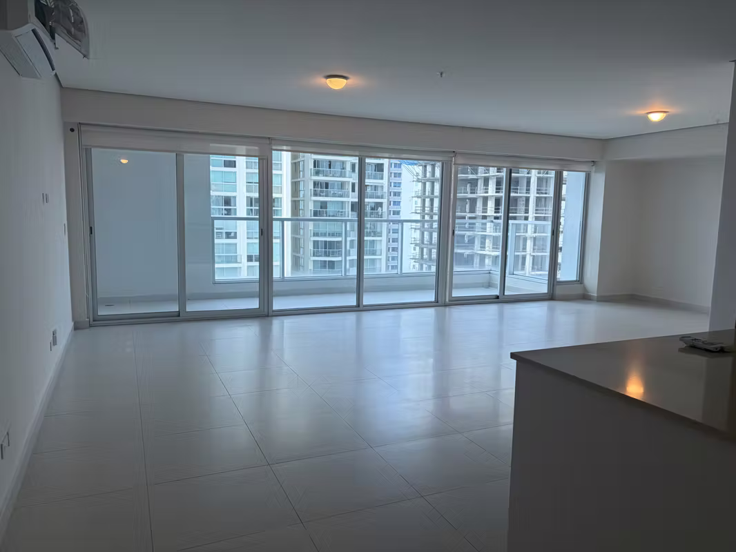 APARTAMENTO EN ALQUILER – PH PARKSIDE, COSTA DEL ESTE - foto 1