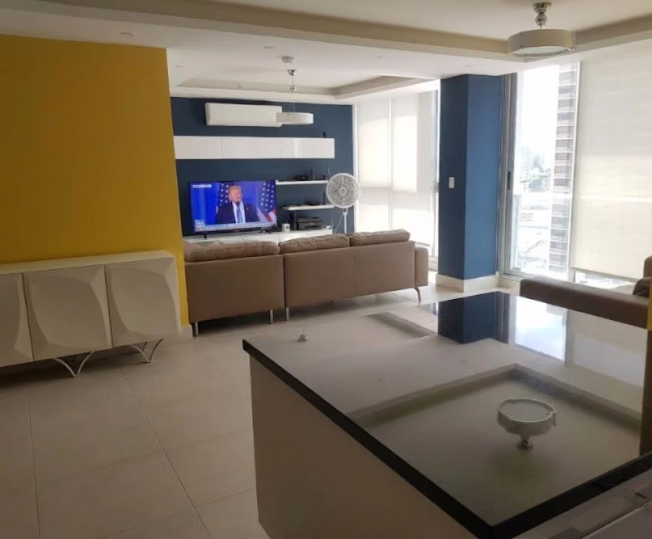 ! Apartamento en Obarrio moderno 110m2 con 2 recamaras - foto 1