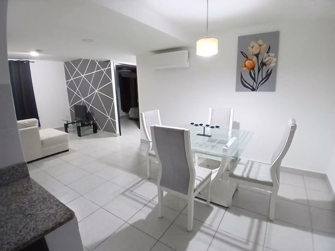 Apartamento Amoblado Elegante en Alquiler 2 Rec. 2 Baños. 1050$ Carrasquilla VL - foto 1