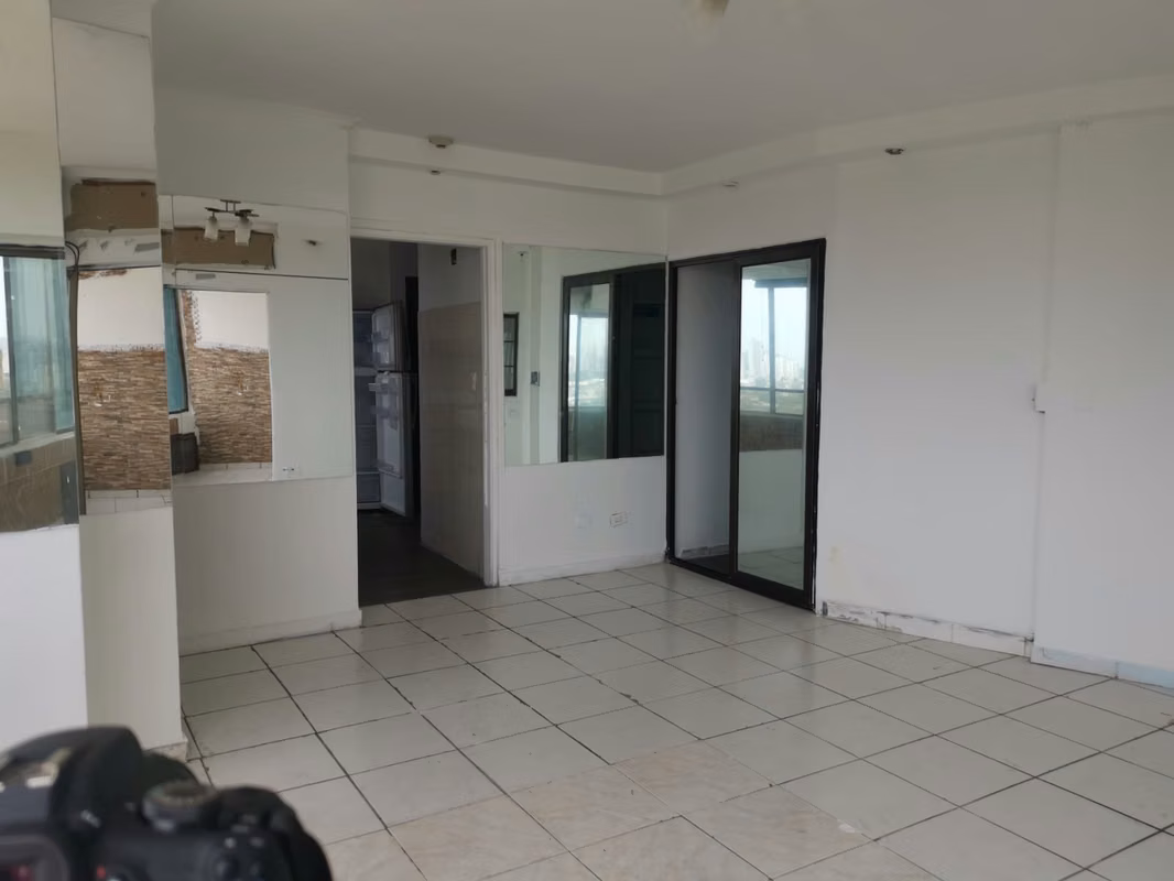 Venta PH Beverly Hills – 110m² 2Rec 2.5Baños $150K KDC - foto 1