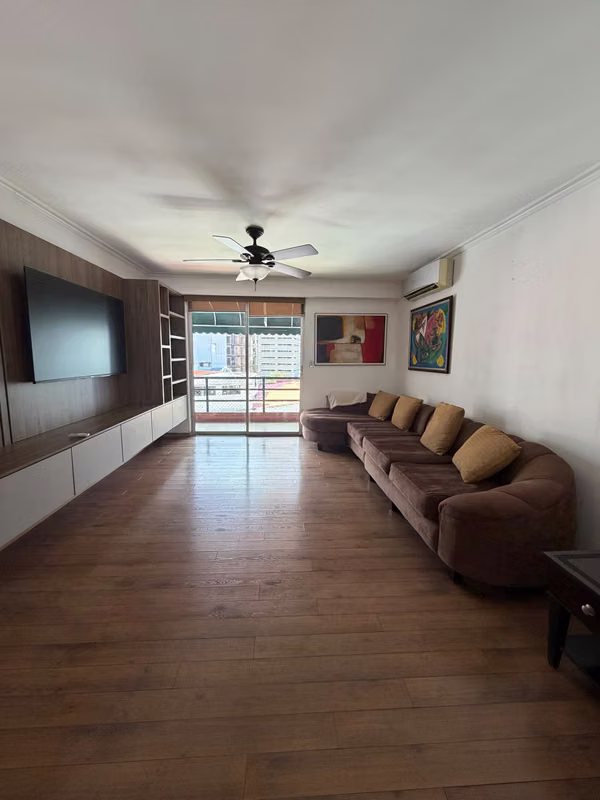 ALQUILER DE APARTAMENTO AMOBLADO EN OBARRIO - foto 1