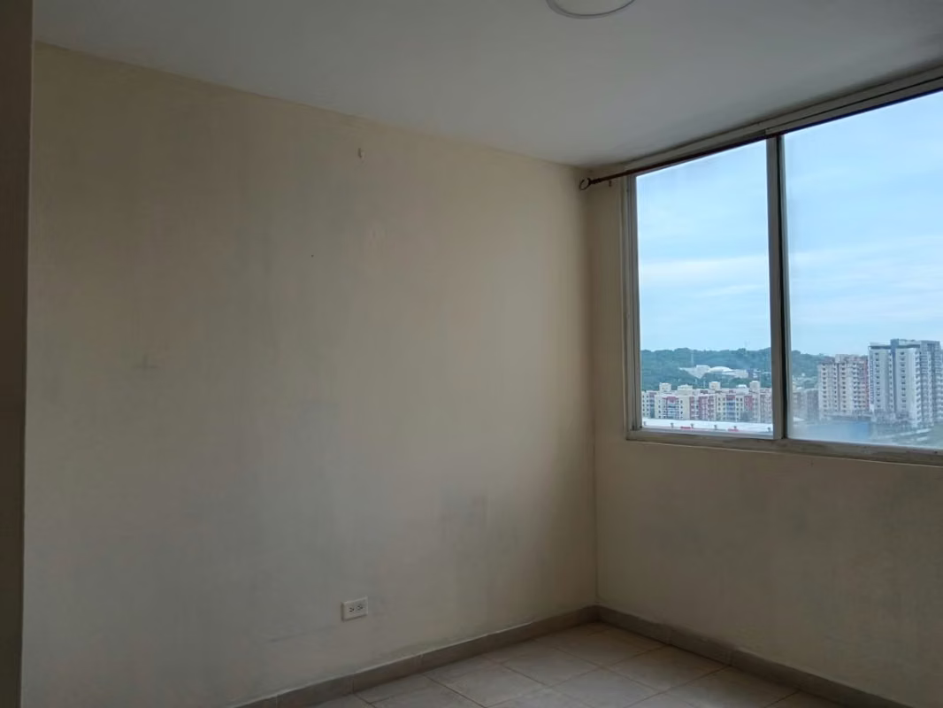 VILLA CACERES 2RECAMARAS $700 - foto 1