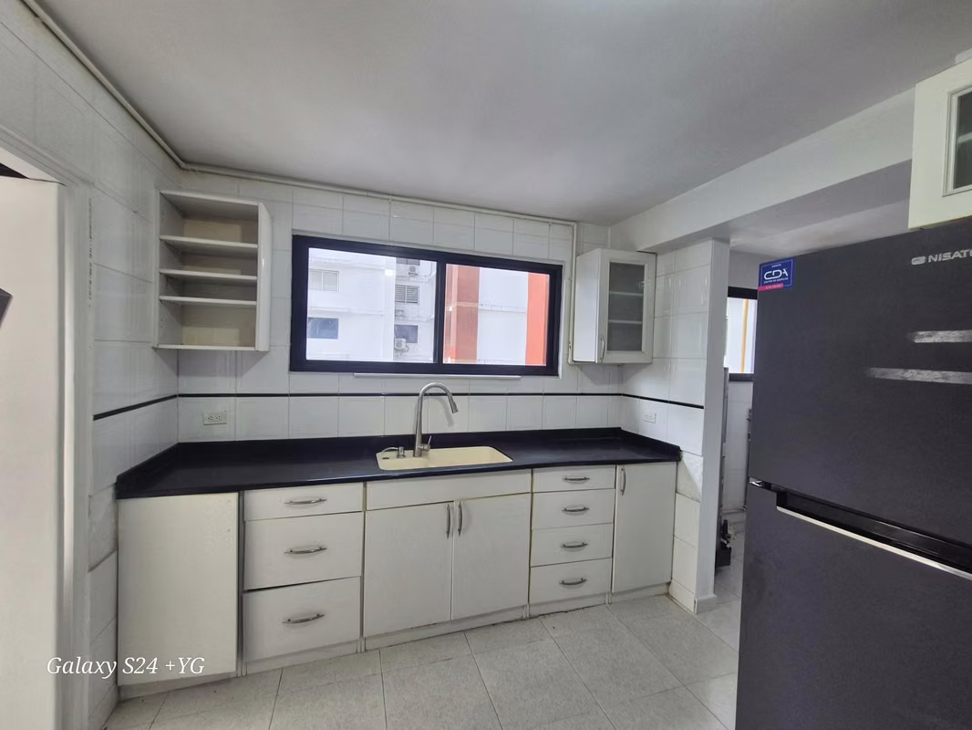 ALQUILER DE APARTAMENTO EN SAN FRANCISCO - foto 1