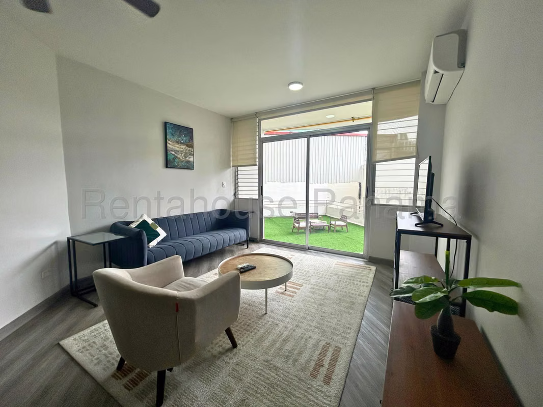 Alquiler de Apartamento Comodo e Iluminado en San Francisco 27*2274Mfk - foto 1