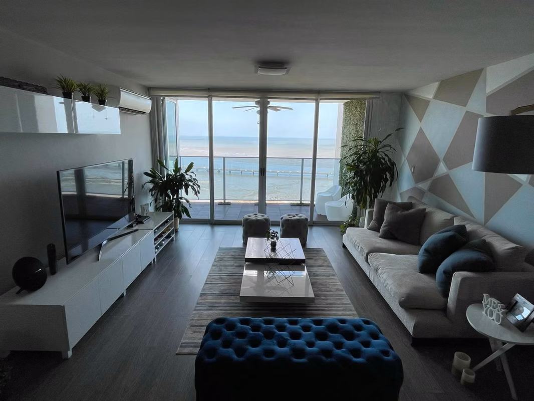 Apartamento en Coco del Mar I Con balcón y vista al mar - foto 1