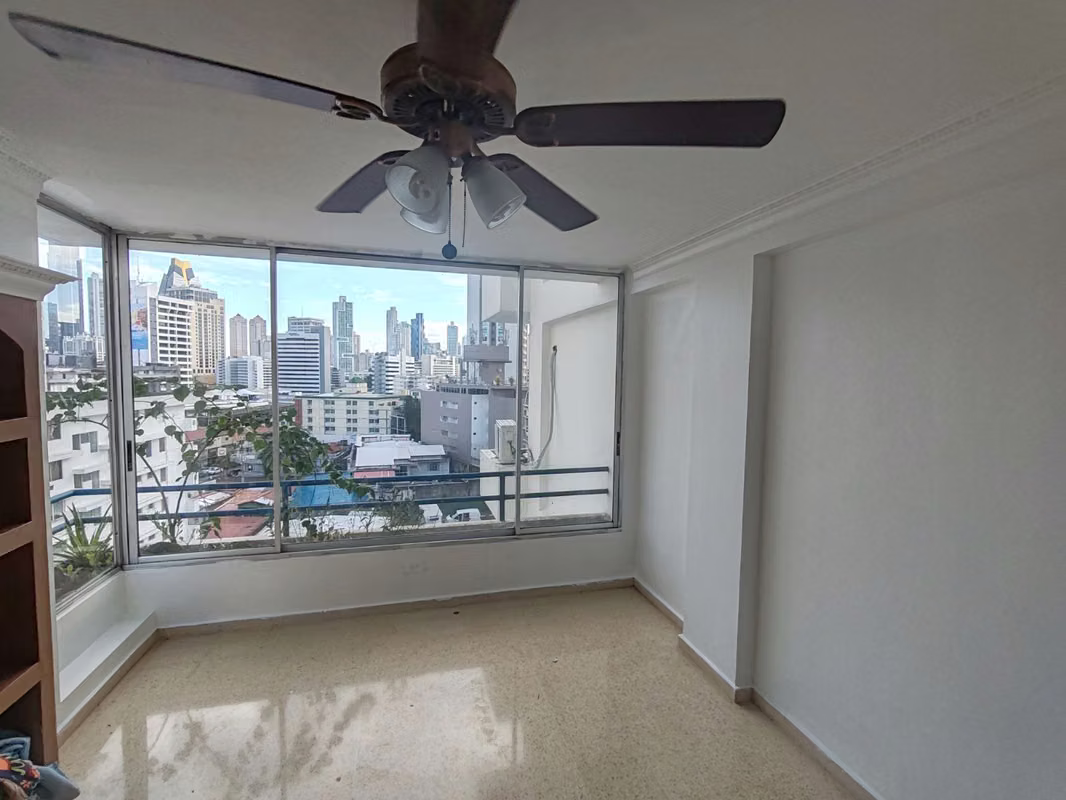 Apartamento en El Cangrejo I Con balcón y Vista a la Ciudad - foto 1