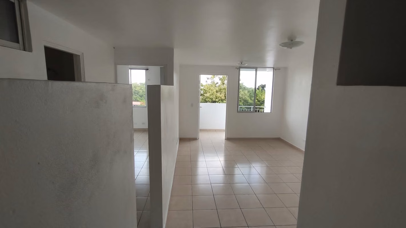 Venta de apartamento en 12 de Octubre | 78.79m² - foto 1