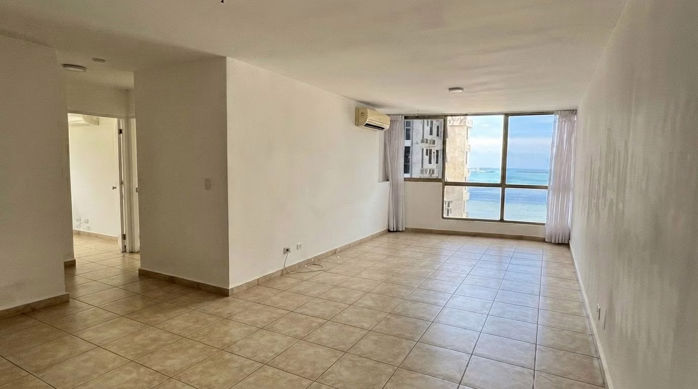 Apartamento en San Francisco I linea blanca I 2 Rec I con vista al mar y 2 parking - foto 1