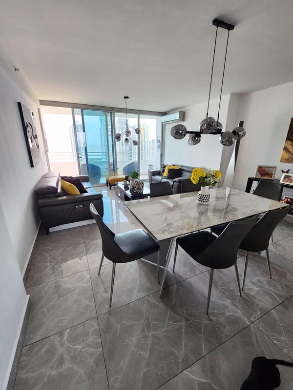 Apartamento en Alquiler – PH Vertical, Costa del Este $2,500 - photo 1