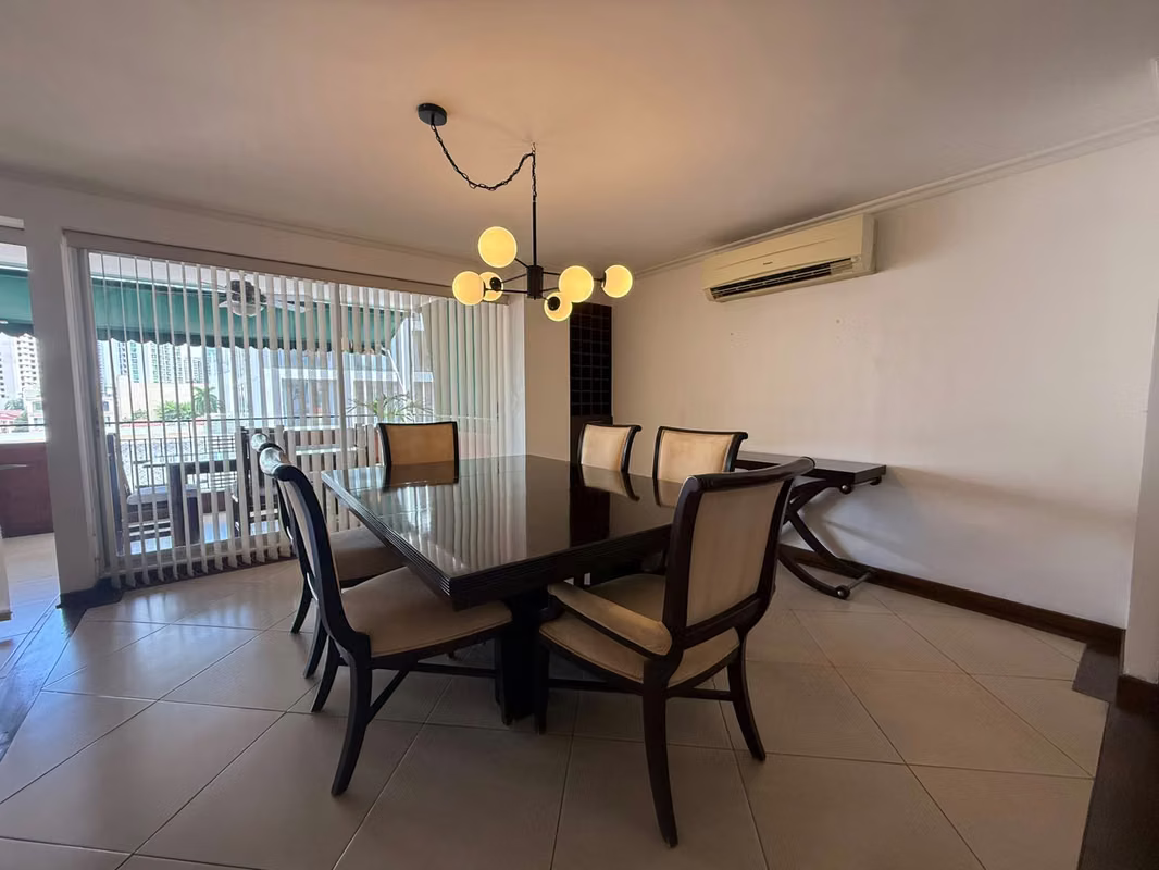 Apartamento amoblado en alquiler- Bella Vista – Área Bancaria, Panamá - C.J. - foto 1