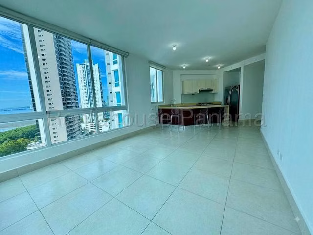 Alquiler de Apartamento en Costa del Este 27LBR1390 - foto 1
