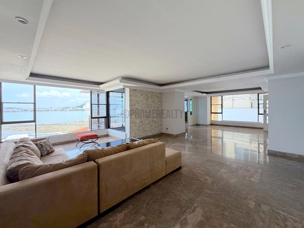 Amplio Apartamento de 3 Recámaras en Venta en Punta Paitilla – 414 m² con Vista al Mar y Potencial de Remodelación - foto 1