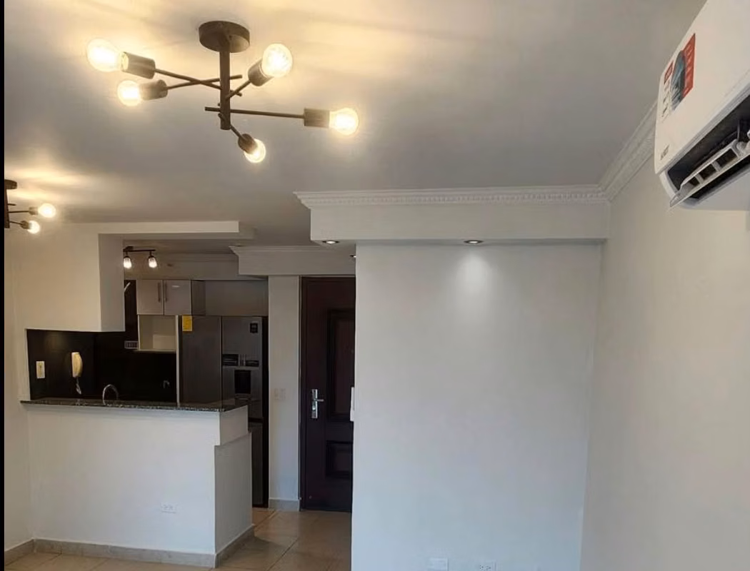 Alquiler Apartamento en Vía España  - PH Riverside - foto 1