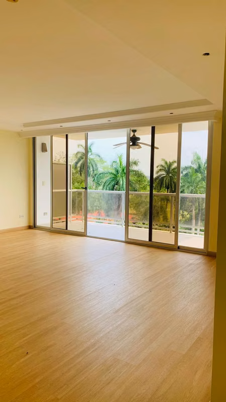 Melissa Foster Luxury Alquila Amplio Apartamento en Clayton  PH Canal View MFR2163 - photo 1