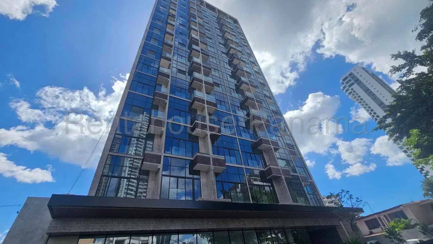 SE VENDE APARTAMENTO EN COCO DEL MAR VLU27-2271 - foto 1