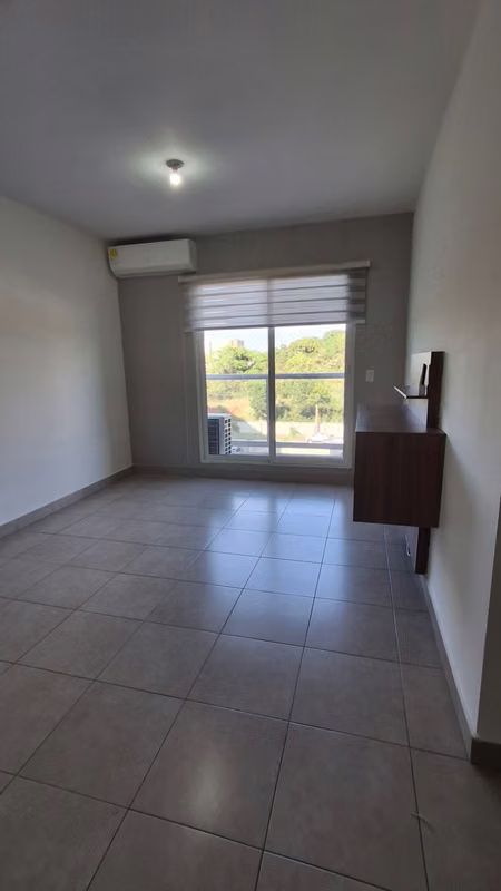 Alquilo apartamento línea blanca en Torres de Cantabria - foto 1