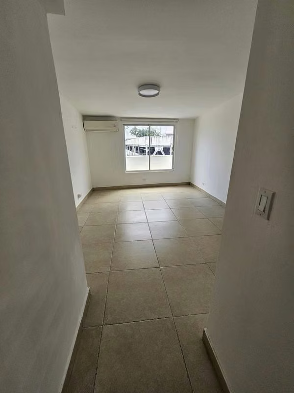 PH HILLS TOWER – APARTAMENTO REMODELADO DE 3 RECÁMARAS EN HATO PINTADO - photo 1