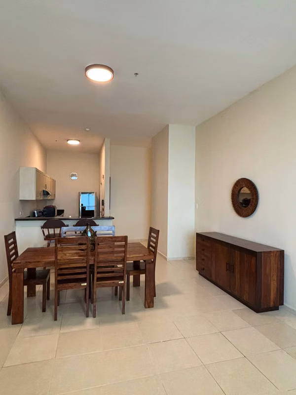 Alquilo apartamento amoblado en av Balboa frente al Mar - foto 1